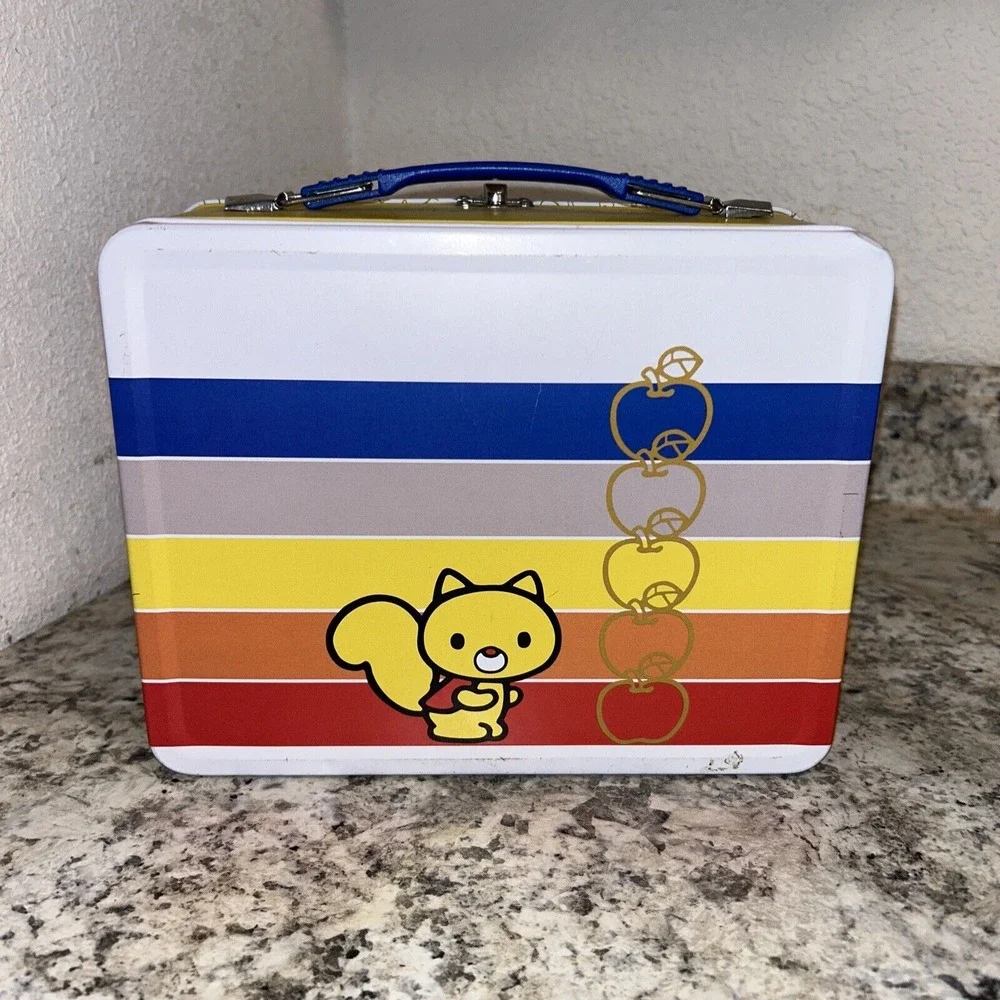SANRIO HELLO‎ KITTY LUNCH BOX 2010 SQUIRREL APPLE METAL TIN COLORFUL D4